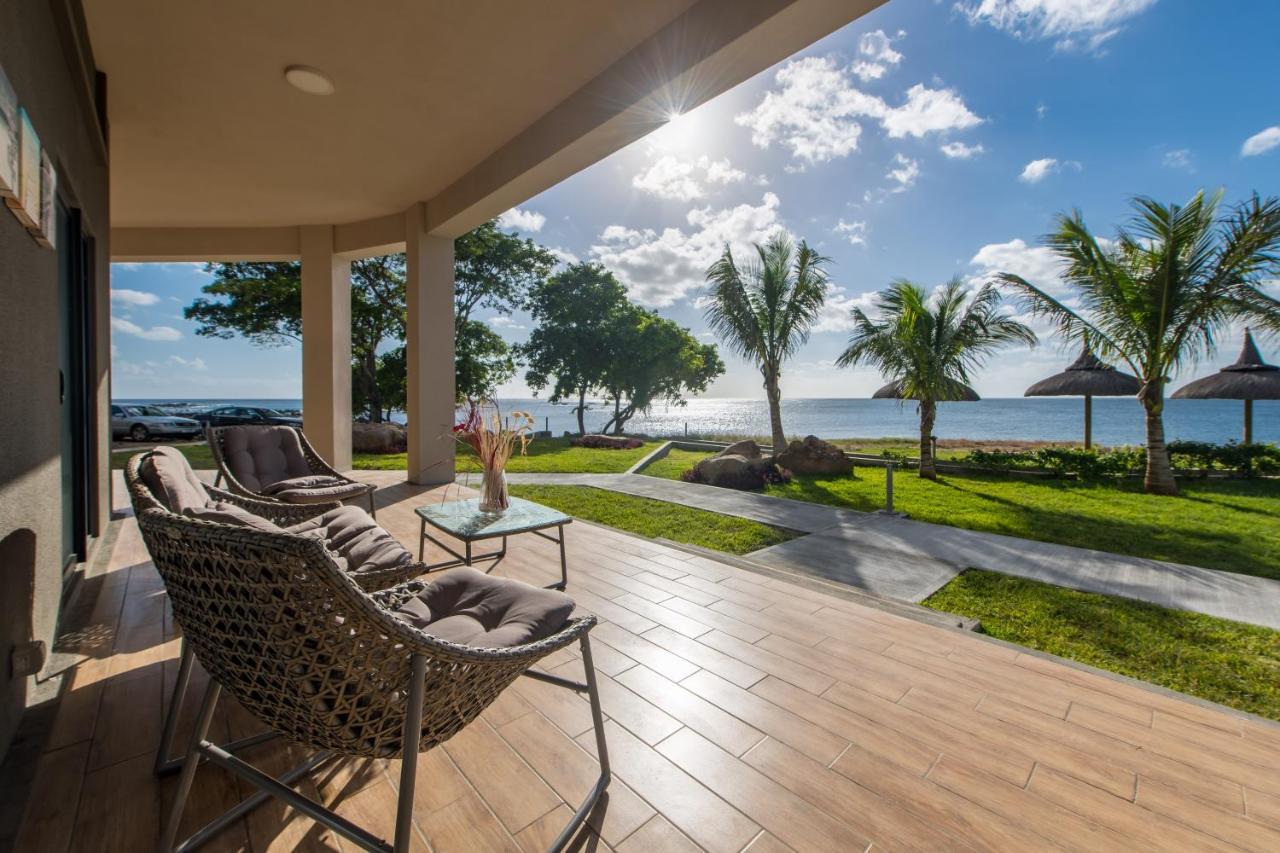 Pierre Bleue Beachfront Villa Flic-en-Flacq Zewnętrze zdjęcie